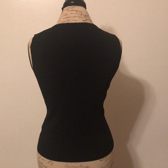 MICHELLE NICOLE SLEEVELESS SHIRT BLOUSE!! 🖤🖤🖤 - Picture 2 of 4